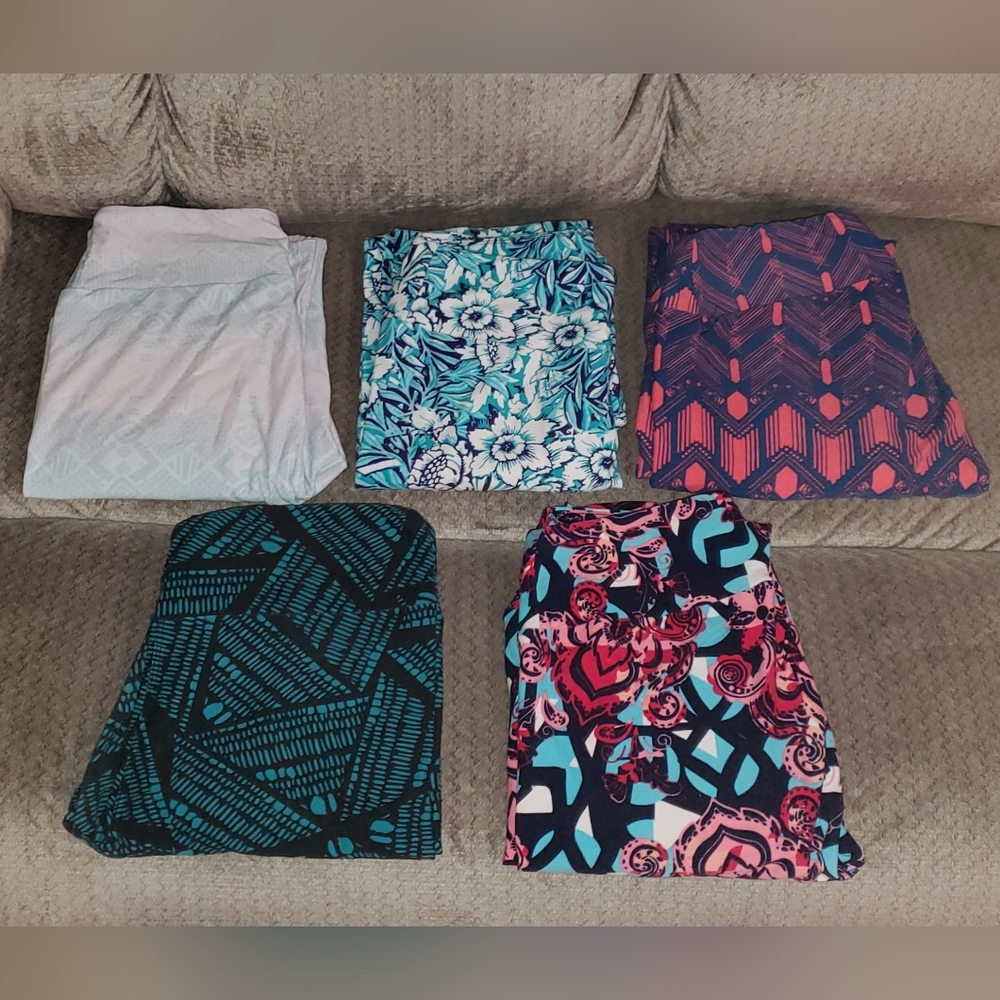 Lularoe OS leggings- 5 pairs included